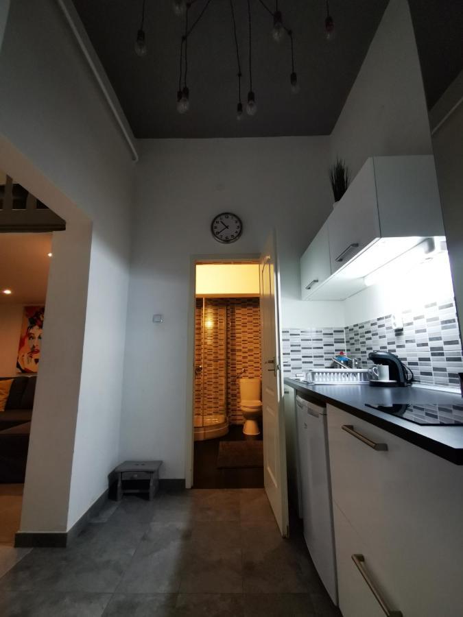 Kst Apartman Budapeste Exterior foto