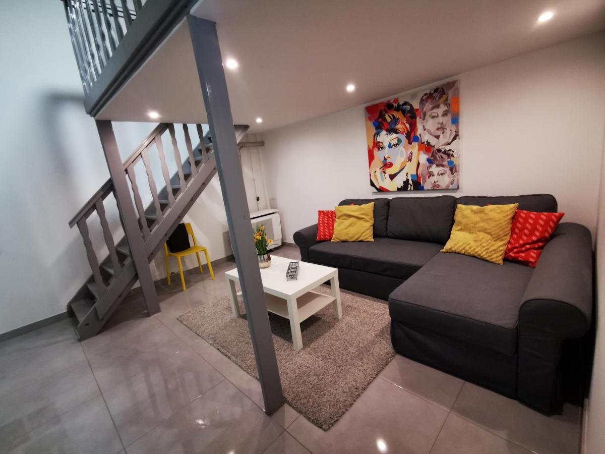 Kst Apartman Budapeste Exterior foto